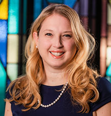 Headshot of Rabbi Nicole Guzik